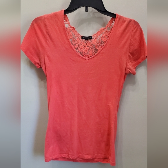ACTIVE BASIC CORAL SHORT SLEEVE STRETCHY TOP WITH DETAILED BACK - Picture 1 of 8
